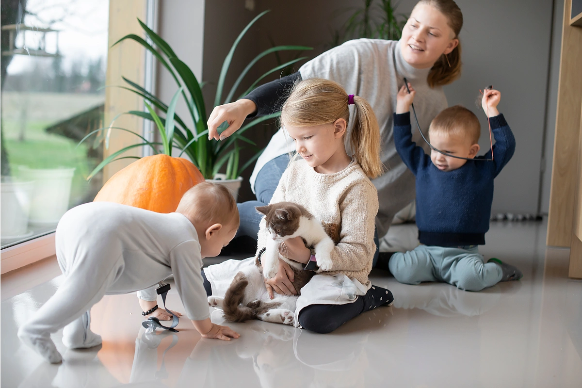 Ten Tips to Keep Kids and Pets Safe